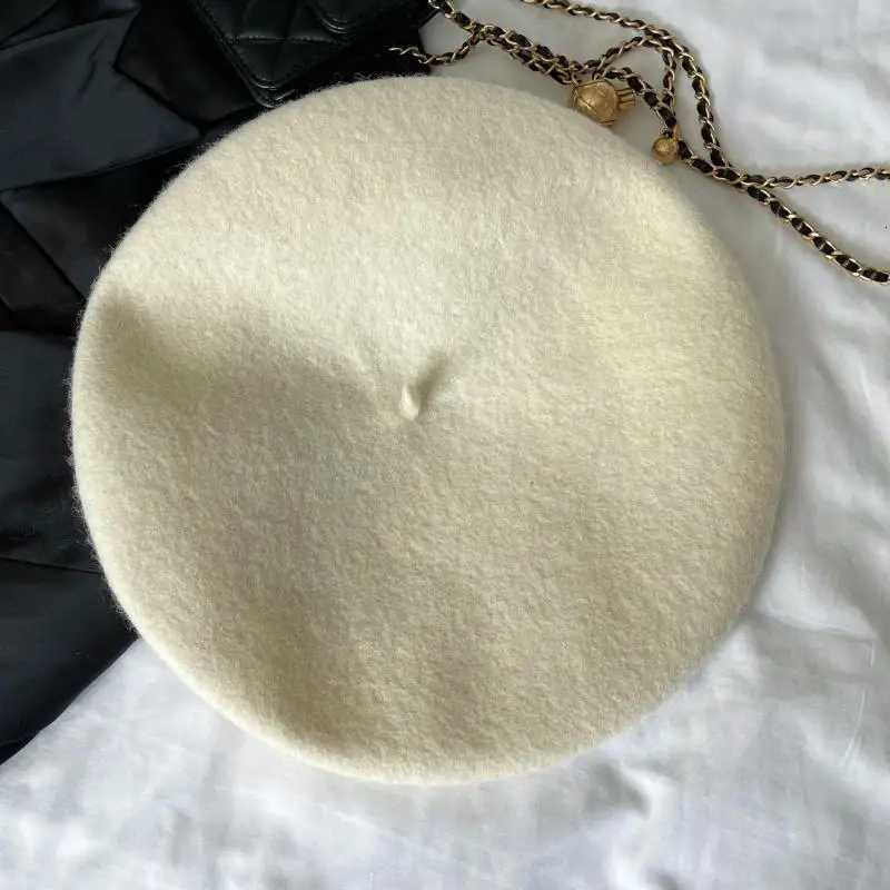 Vintage Wool Beret For Wen Big ral Design Winter Hats For Wen Fashionable Casual Black White Y251025