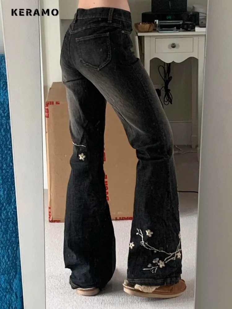 Weekeep Floral Embroidery Jeans Vintage 2000s Low Rise Flared Jeans Women Retro y2k Baggy Denim Pants High Street Basic Trousers 251023