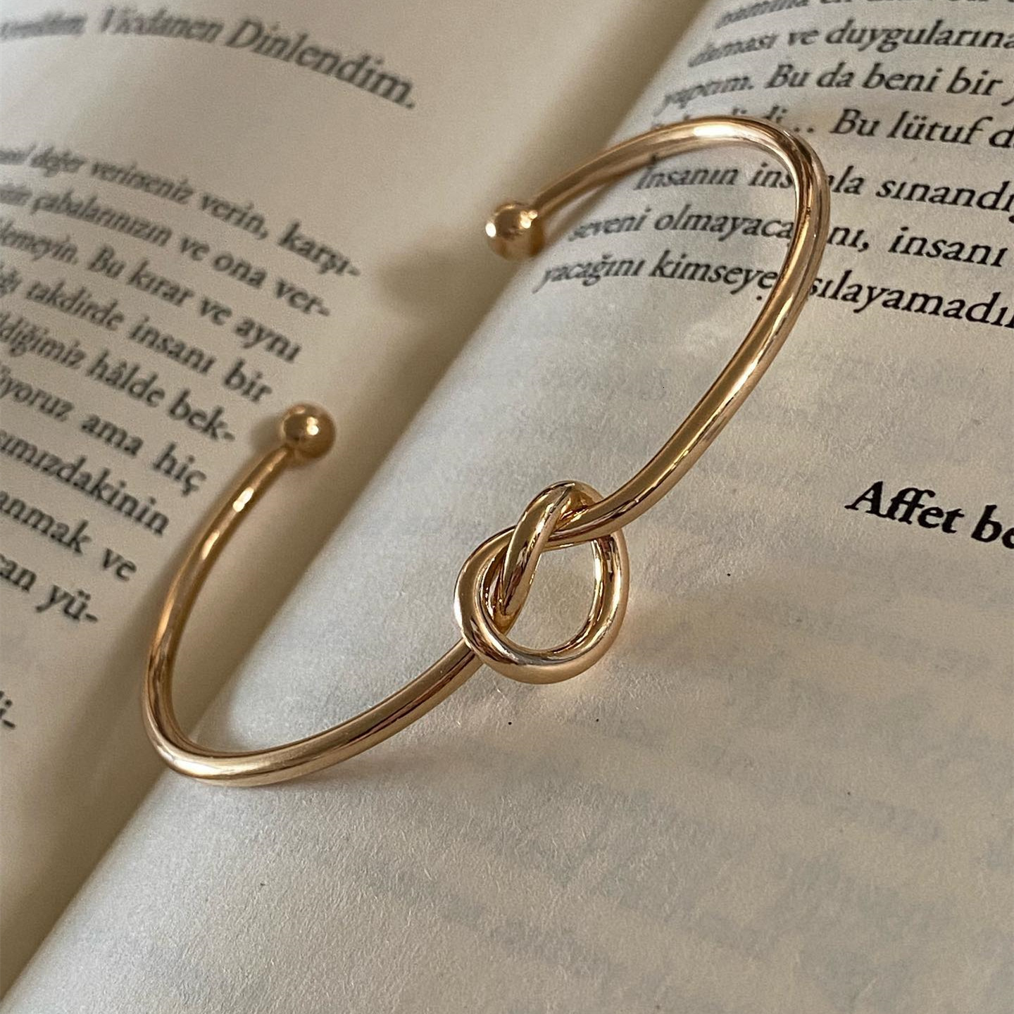 Korean Fashion Simple Versatile Knot Open DIY Men's Women's Bracelet Yiwu Product