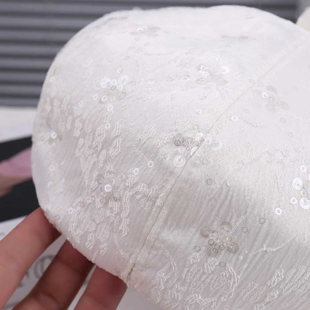 Elegant Simple Solid Color Beret Hat Breathable Cfortable Shiny Lace Outdoor Street Style Fashionable Accory Y251025