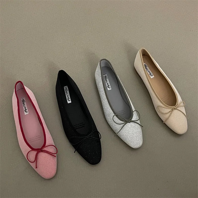 Spring Womens Mary Jane Shoes Fashionable OnePiece Sandals Comfortable Street Style Soft Bottom Womens Flat Shoes 251023