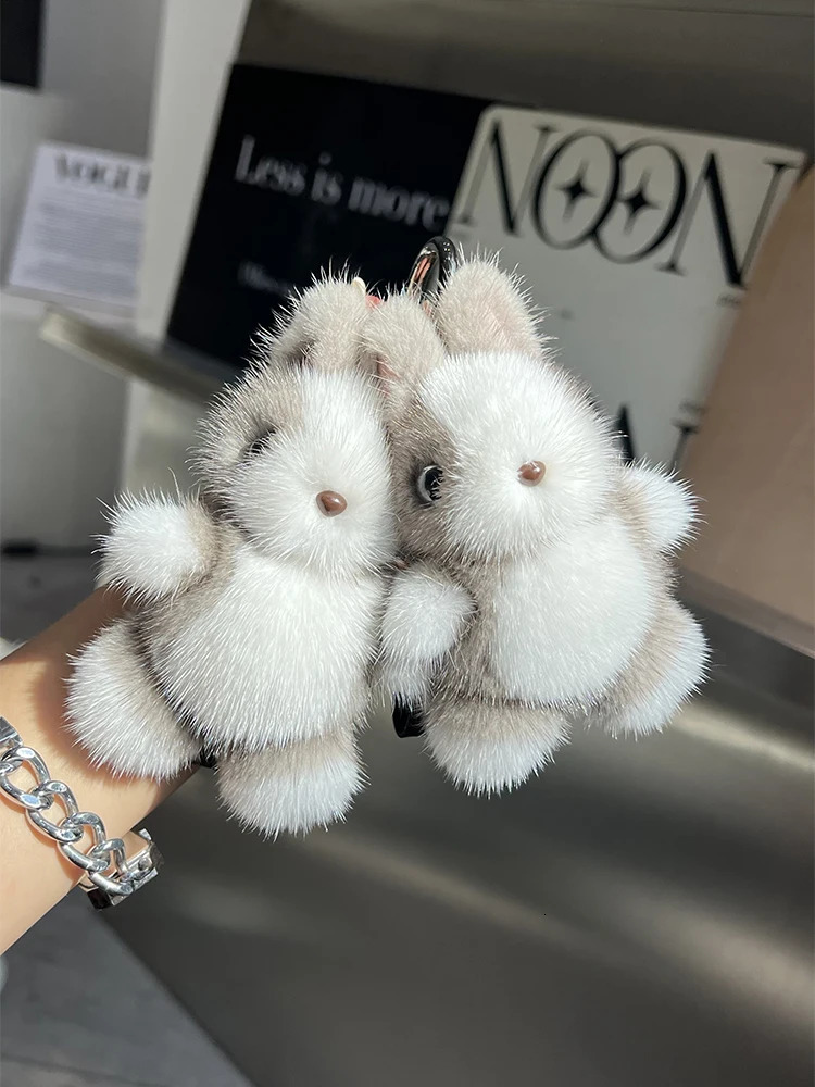 Cute Rabbit Real Mink Fur Key Chains Plush Bunny Toy Girls Schoolbag Charm Ornaments Women Car Keyrings Rearview Mirrors Pendant 251023