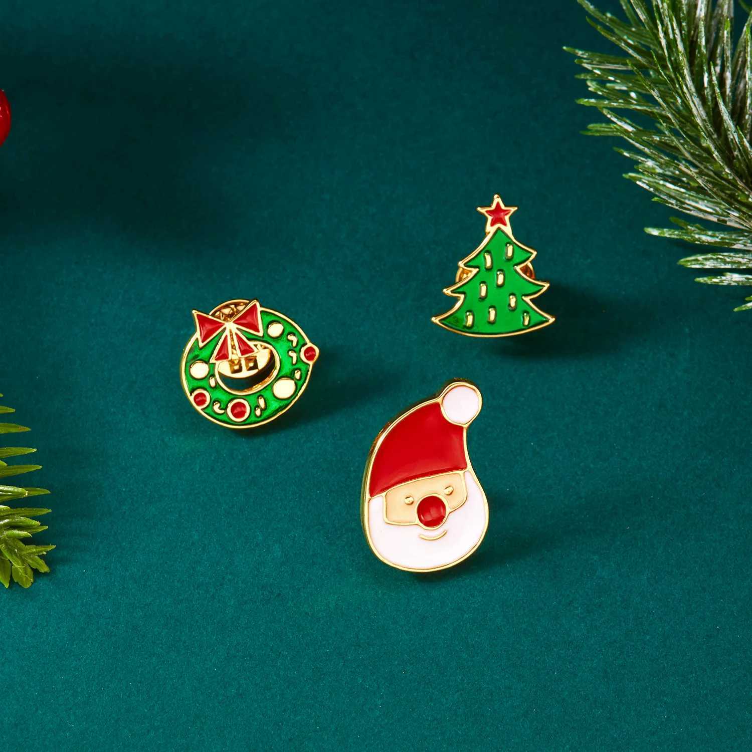 3pcsset Christmas Brooch For Women Men Santa Claus Bell Elk Snowflake Xmas Tree Snowman Enamel Pins New Year Festival Gifts J251115