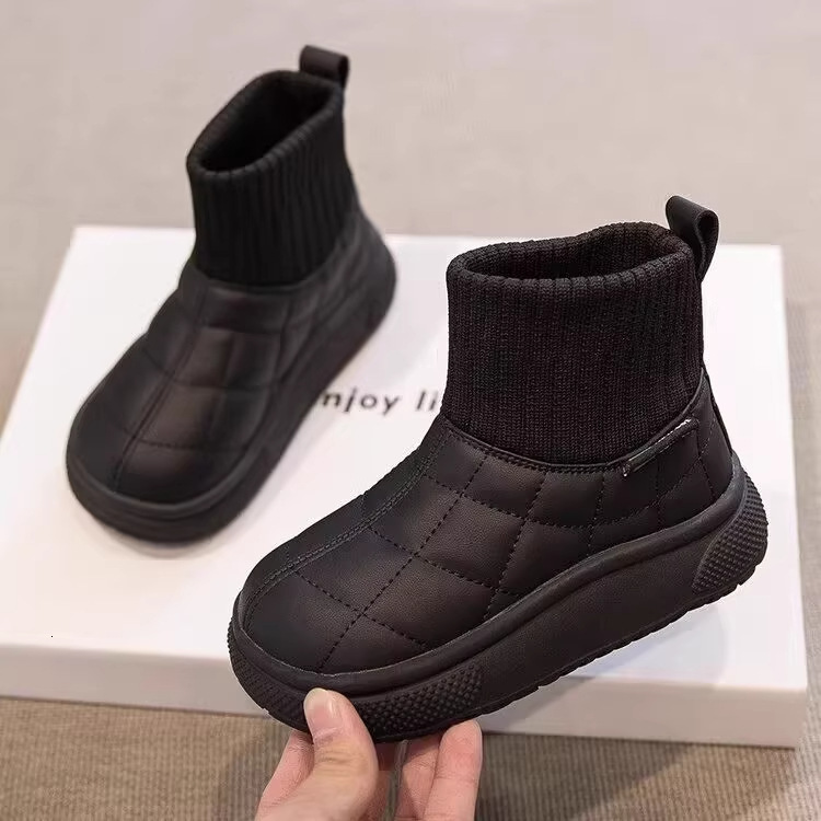 Girl designer fashionable snow boots, children's wool lined boots, winter new waterproof boys' cotton shoes, children's shoes