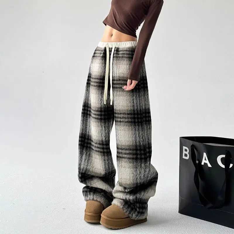 Plus Fleece Vintage American Style Plaid Wide Leg Women Winter High Waist Loose Casual Straight Cootrast Color Allmatch PantsT251025