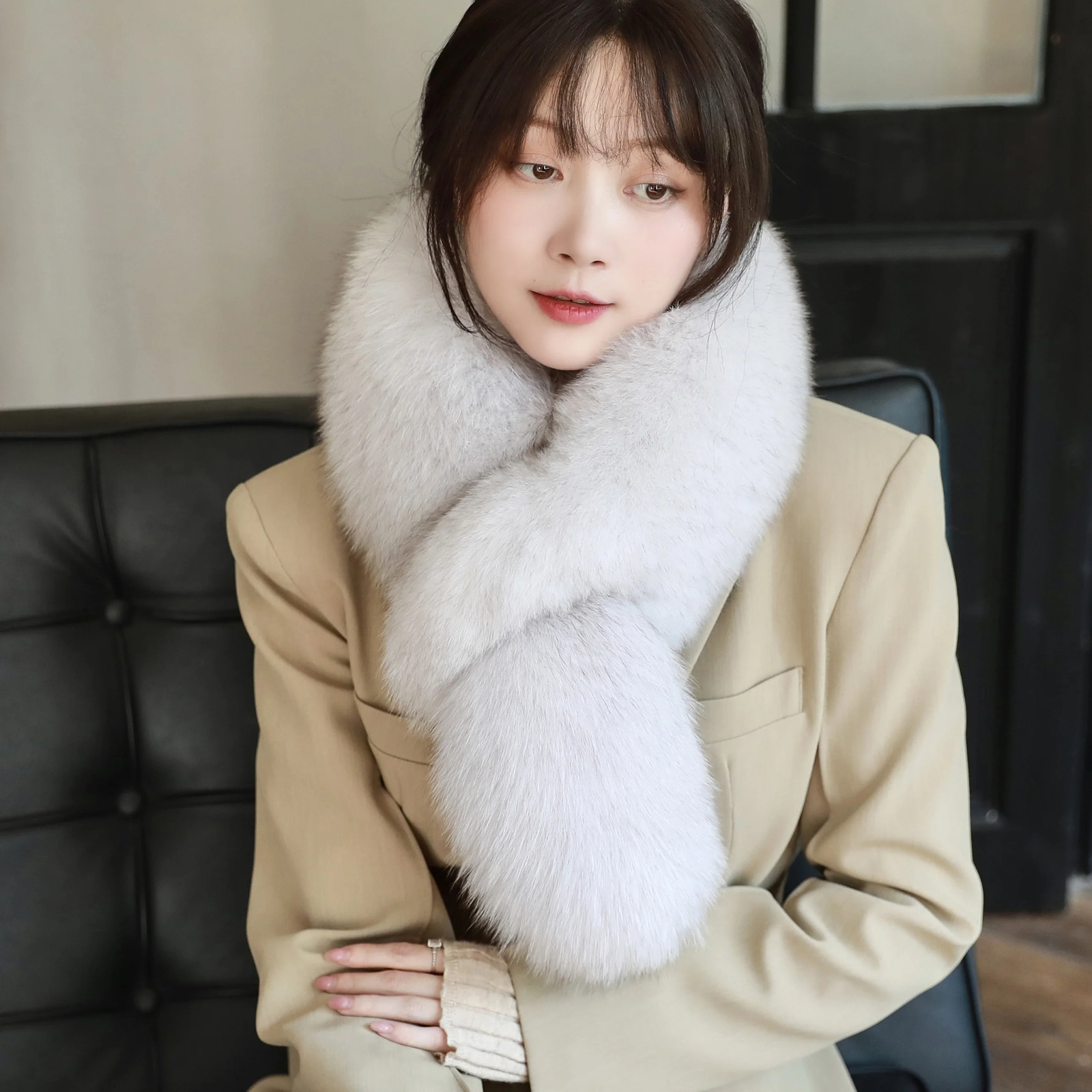 Besfilin DoubleSided Real Nature Fox Fur Scarf Womens Thick Warm Neck Warmer Fur Collar Autumn Winter Fashion Accessory 251020