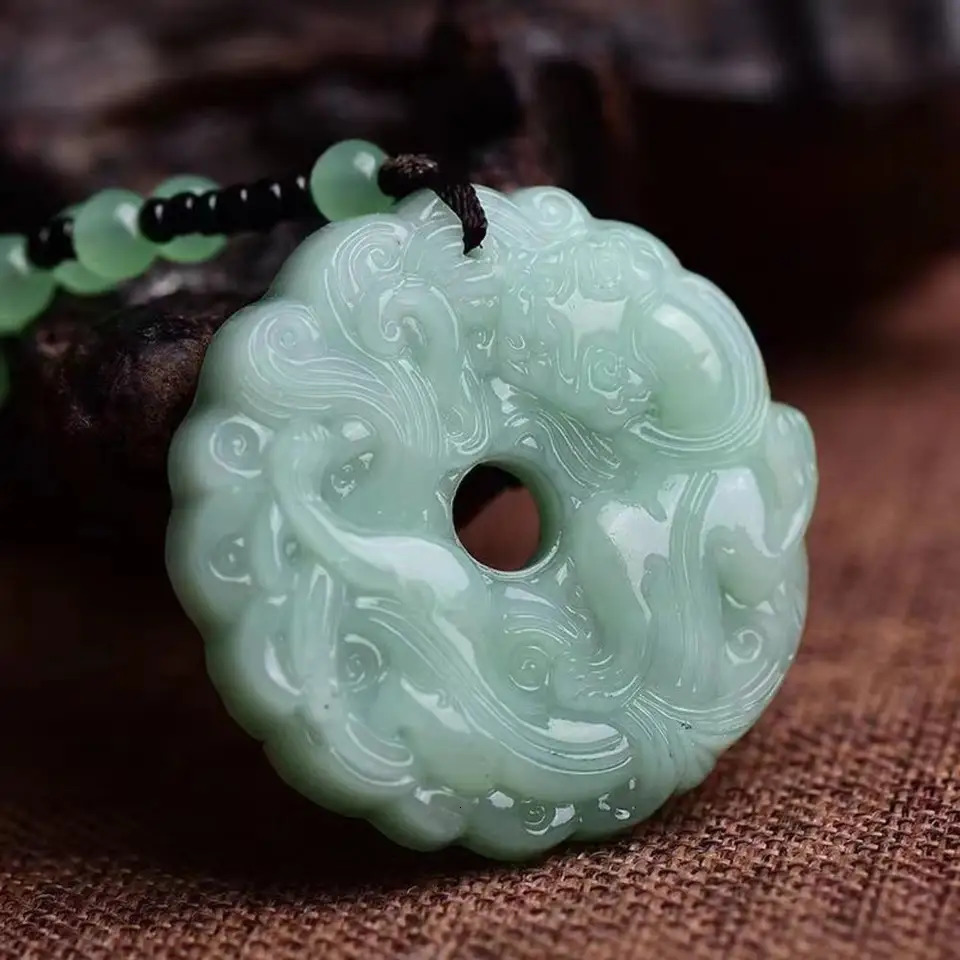 Green Jade HandCarved Dragon Hollow Jade Pendant Necklace Fashion Chinese Amulet Women ManS Lucky Necklace Jewelry Gift 251023