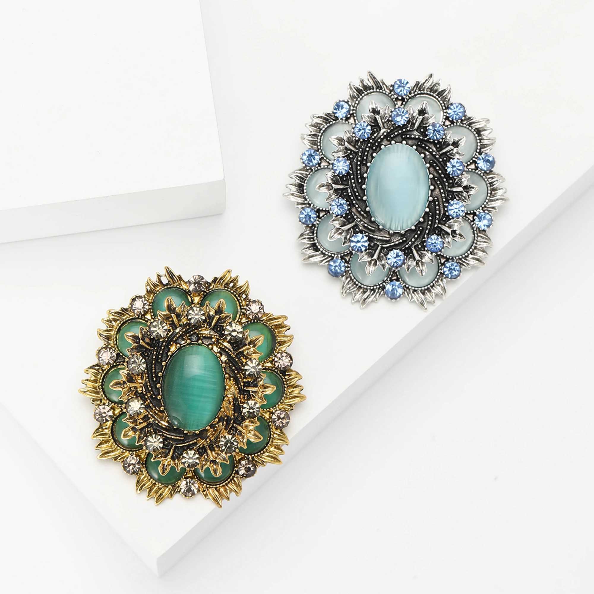 BeautBerry Vintage Baroque Brooches for Women Rhinestone Round Badge Pins Casual Party Accessories New Gifts Friends Decoration J251115