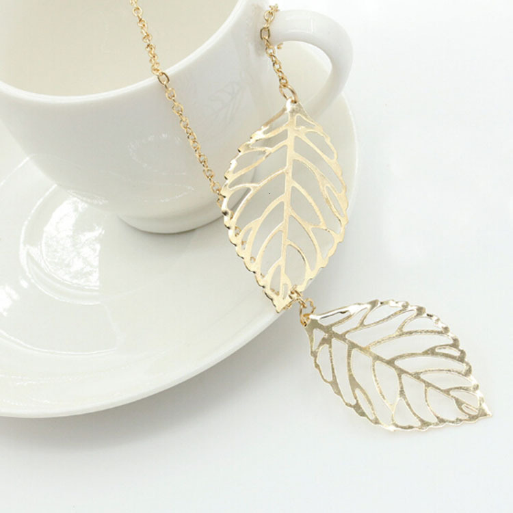 Forest Style Metal Colorful Hollow Leaf Necklace Simple Versatile Collarbone Chain