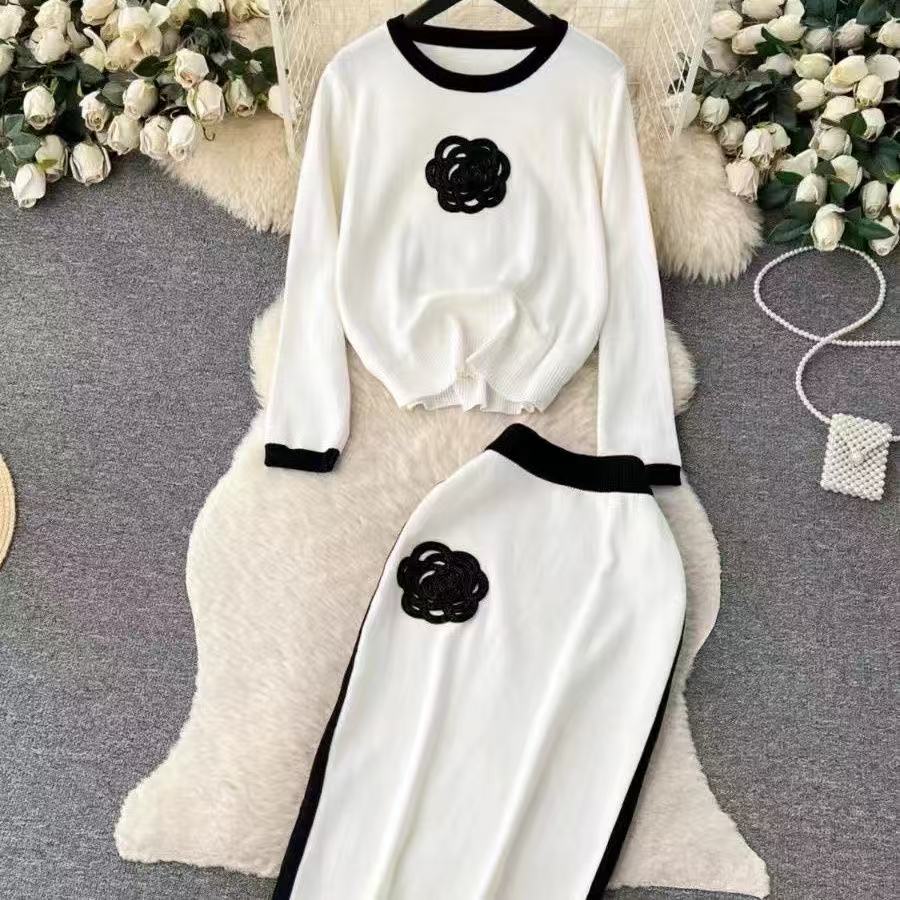 Ladies' high-grade casual knitting fashion suit women's loose long-sleeved shirt in autumn and winter+high-waist drape trousers C260312