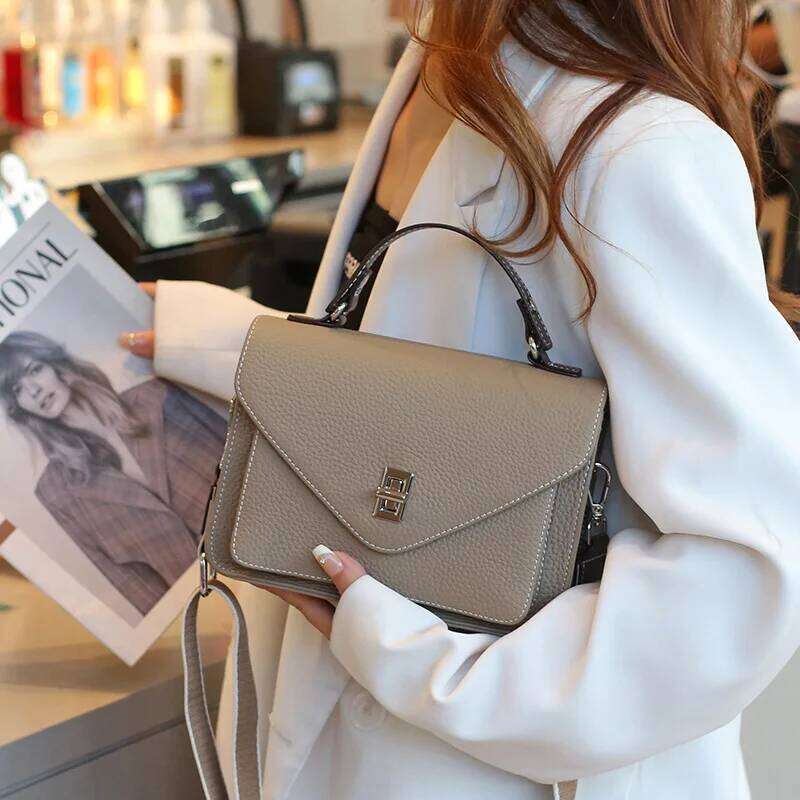 Women Natural Cow Genuine Leather Shoulder Female Large Capacity Casual Crossbody Bag Lady Cowhide Fashion Commuting Handbag 251025