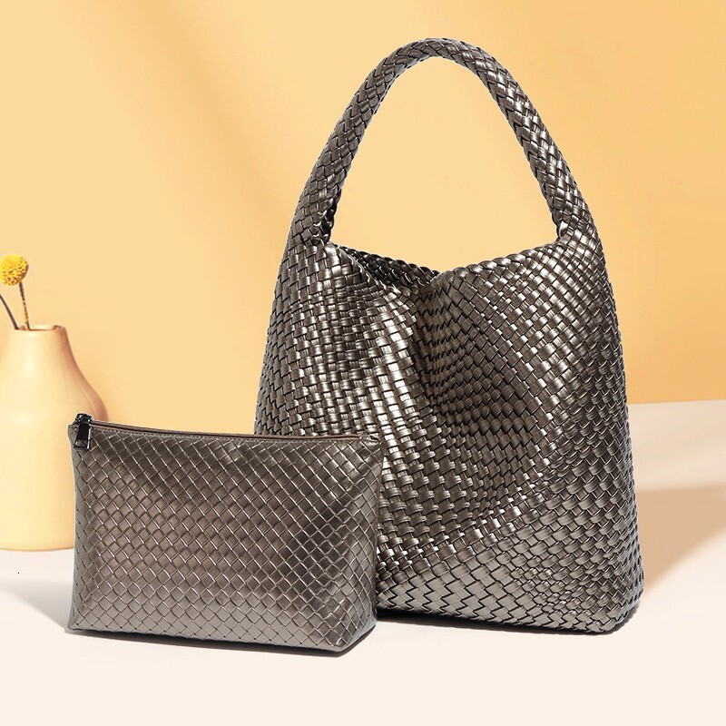 New Design Handwoven for Women, High-End Large Capacity Mother-Daughter Tote Bag, Commuter Bucket Bag