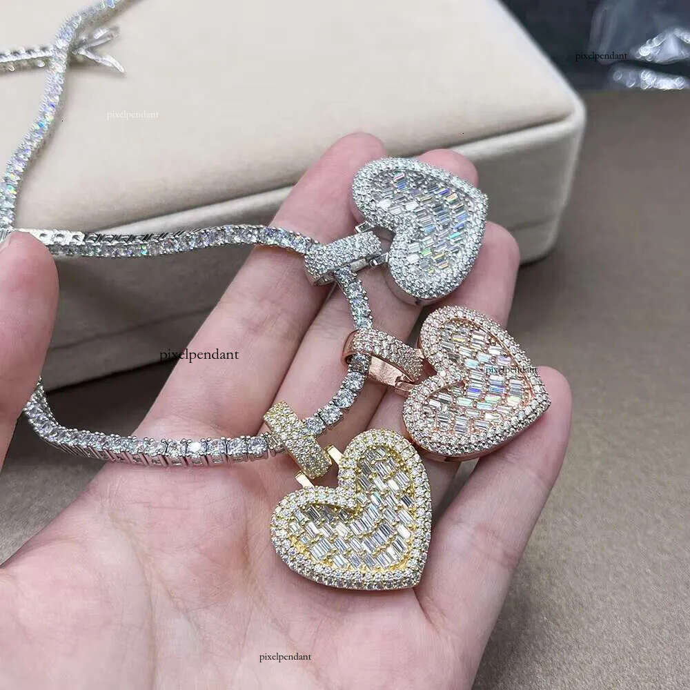 Sterling Sier Iced Out Jewelry Vvs1 Dia Moissanite Pendant Necklaces for Men Women