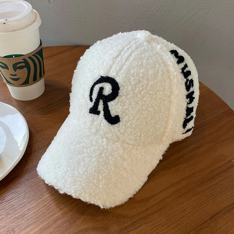 Lamb Fur Hat Childrens Autumn and Winter Korean Version Versatile Round Face Warm Duckbill Cap Plush Baseball Cap 251023