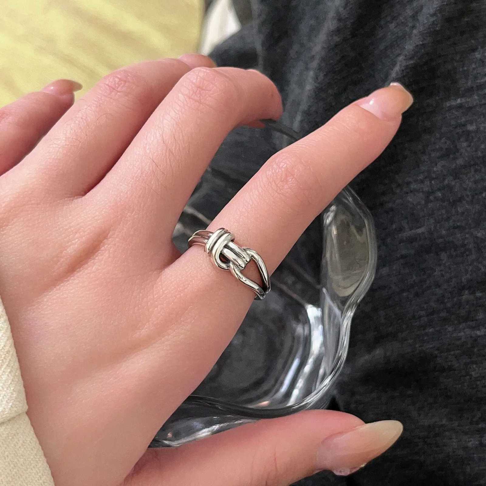 New Hot Selling 925 Sterling Silver DoubleLayer Knot HighEnd Opening Ring Suitable For Charming Ladies Jewelry Party GiftsXJ251025