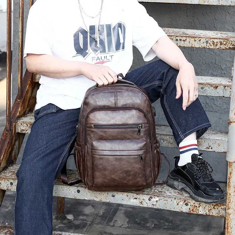 High Quality USB Charging Backpack Men PU Leather Bagpack Large Laptop Backpacks Male Mochilas Schoolbag For Teenagers Boys W251025