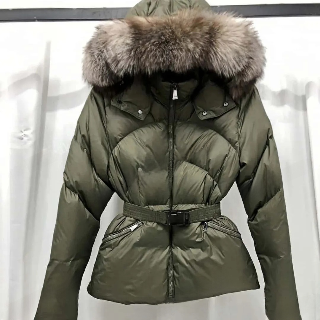 Designer Coat Womens Embroidered Badge Puffer Jacket Fur Collar Winter Keep Warm Jacket Belted Womens Down Jacket