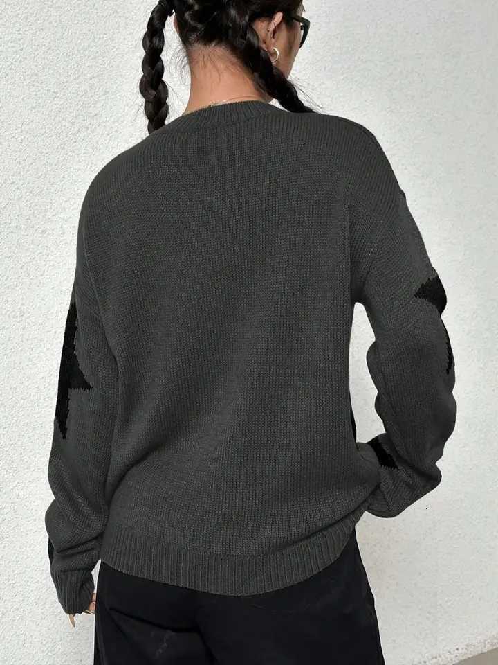 Womens round neck contrasting star jacquard loose casual woolen pullover topT251025