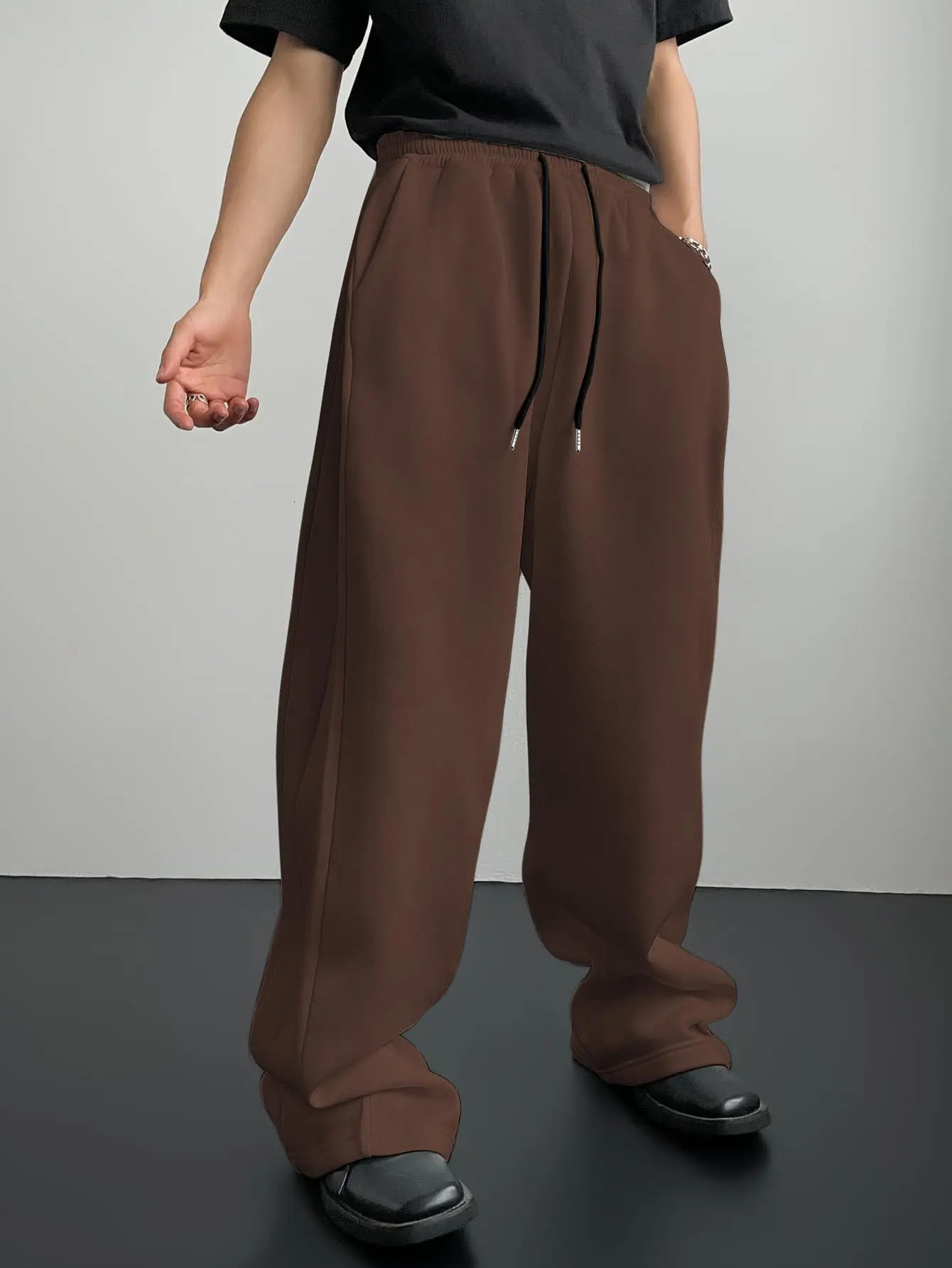 Mens Sweatpants Straight Fit Joggers for Sports and Streetwear Loose Oversized Casual Pant Drawstring Multipocket Men Long Pant 251024 - view 5