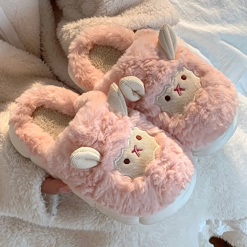 Cute little lamb ladies Slipper winter bags heel footwear Anti slip fuzzy cotton shoes indoor Comfort womens slippers Botas251020