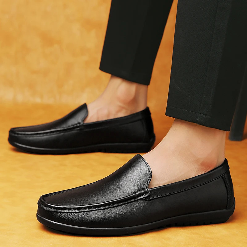 Spring Genuine Leather Mens Loafers Handmade Moccasins Casual Shoes Soft Sole Mens Business Flat Brown Minimalist Leather Shoes 251023