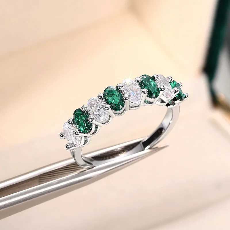 925 Sterling Silver Cubic Zirconia Rings for Women Silver Finger Accessories Lady for Wedding Band Jewelry GiftsXJ251025