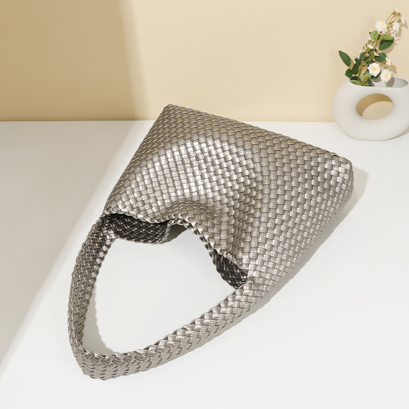 Women's Handwoven Large Capacity Underarm Ladies Spring Summer New Metallic Versatile Tote Bag