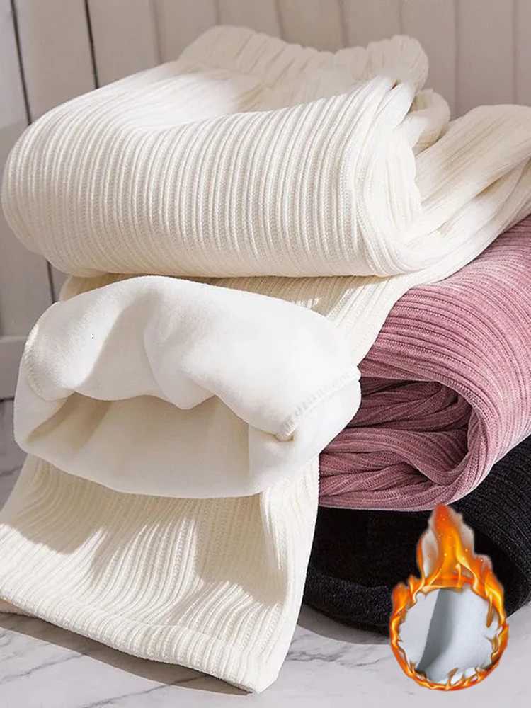 Winter Thicken Velvet Wide Leg Pants Solid Womens Snow Wear Pantalone Korean Fashion Plush Thick Elastic High Waist Spodnie NewT251025