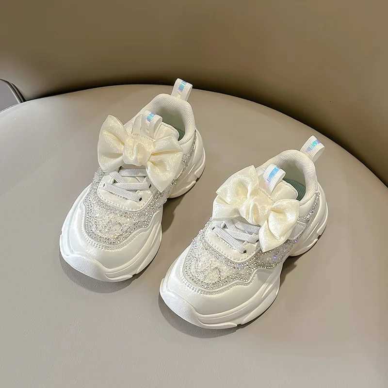 Spring Sneakers New Fashion Comfort Girl Shoes Soft Sole Niche Kid Shoe Design Sweet Glitter Casual Shoe Middleaged Child 2025T251025