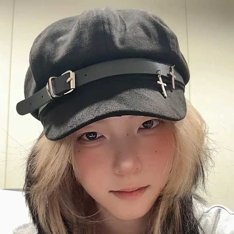 Y2K Gothic Cross Beret Hat Wen Unisex Harajuku Style Cotton Black Metal Decor Punk Rock C Autumn Winter Warm Hats Fashion Y251025