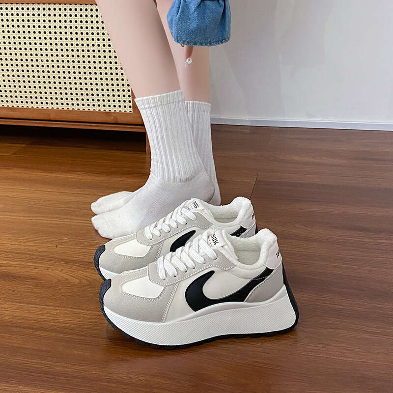 New Autumn Women's Shoes Thick Sole Fleece Lined Student Height Increasing Casual Patchwork Sneakers Trendy Sports Winter Cotton Shoes Warm