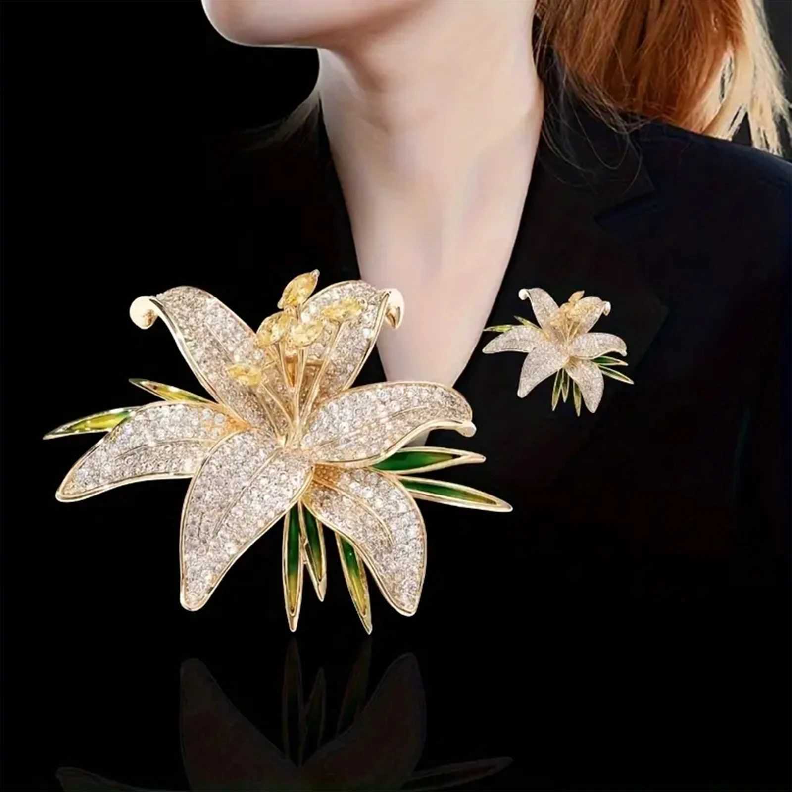 Luxurious Lily Flower Brooch Elegant and Simple Style Versatile Pin Collar Fashionable Accessory J251115