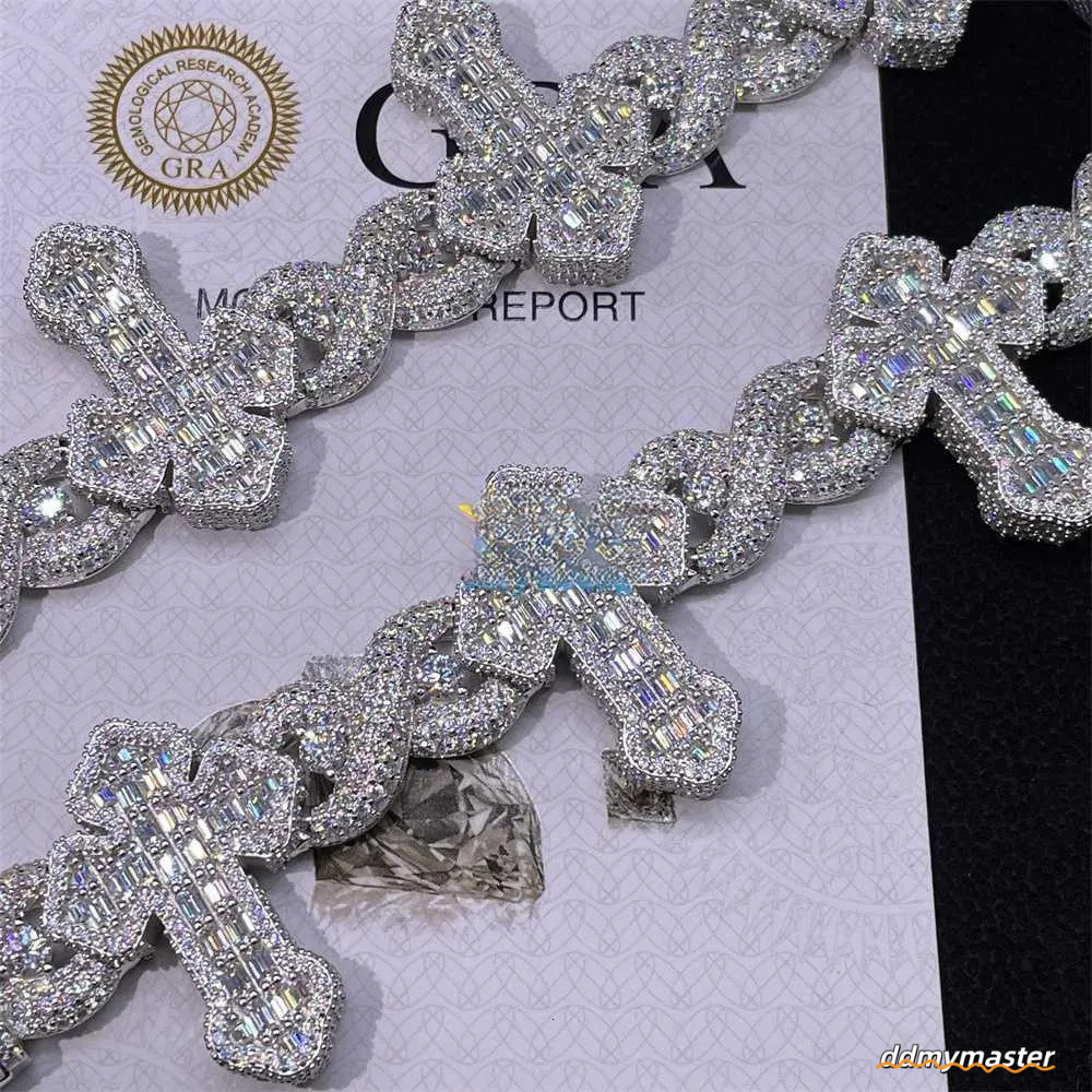 Cross Design Hip Hop Jewelry Sier Charm Iced Out VVS Baguette Moissanite Cuban Bracelet Ddmymaster