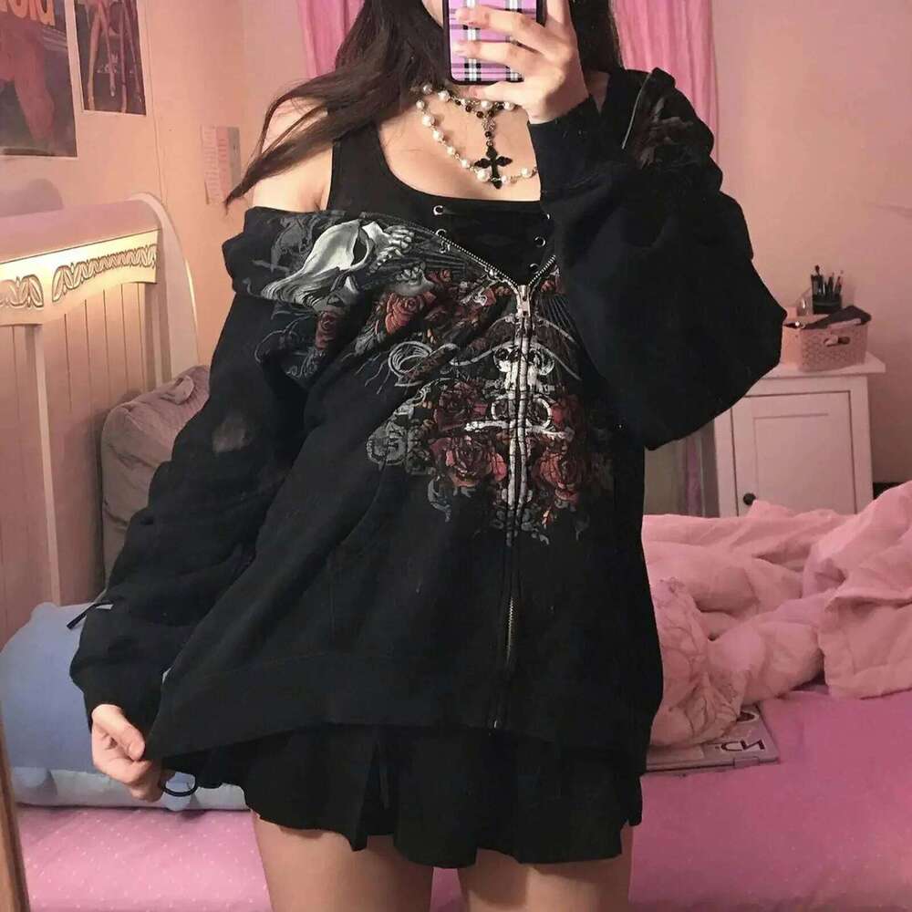 Combhasaki Women Y2k Vintage Grunge Gothic Loose Coat Long Sleeve Skull Print Sweatshirt Outwear Pocket Jacket With Zipper