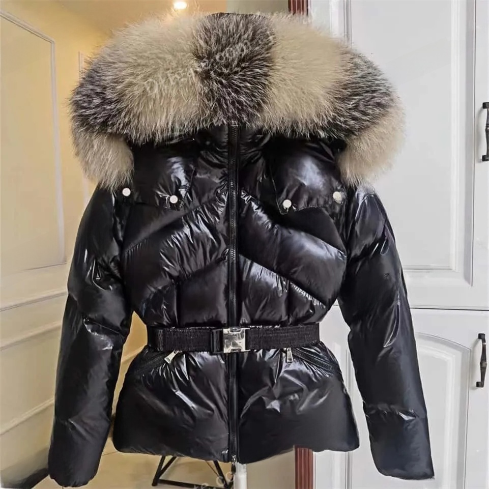 Designer Coat Womens Embroidered Badge Puffer Jacket Fur Collar Winter Keep Warm Jacket Belted Womens Down Jacket