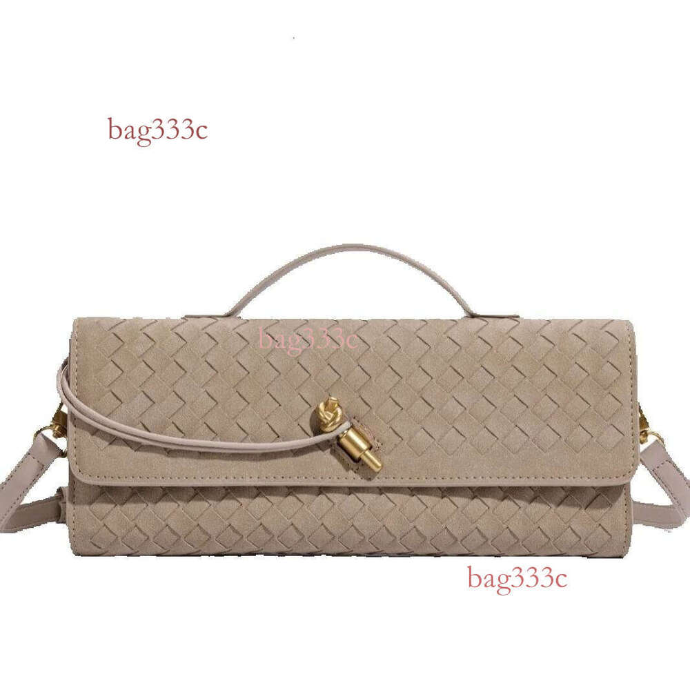 Handwoven Cowhide Evening Fashion Clutch Exquisite Versatile Handbag Crossbody Baguette Bag Matte Cowhide Woven Bag