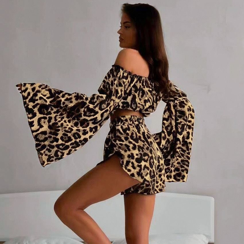 European and American designers fashion new leopard print sexy top and shorts two-piece set with off shoulder long sleeved shorts