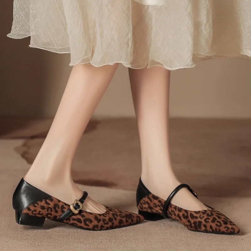 French Shallow Single Shoes Womens Summer Block Heel Vintage Leopard Print Pointed Toe Mary Jane Shoes 251023