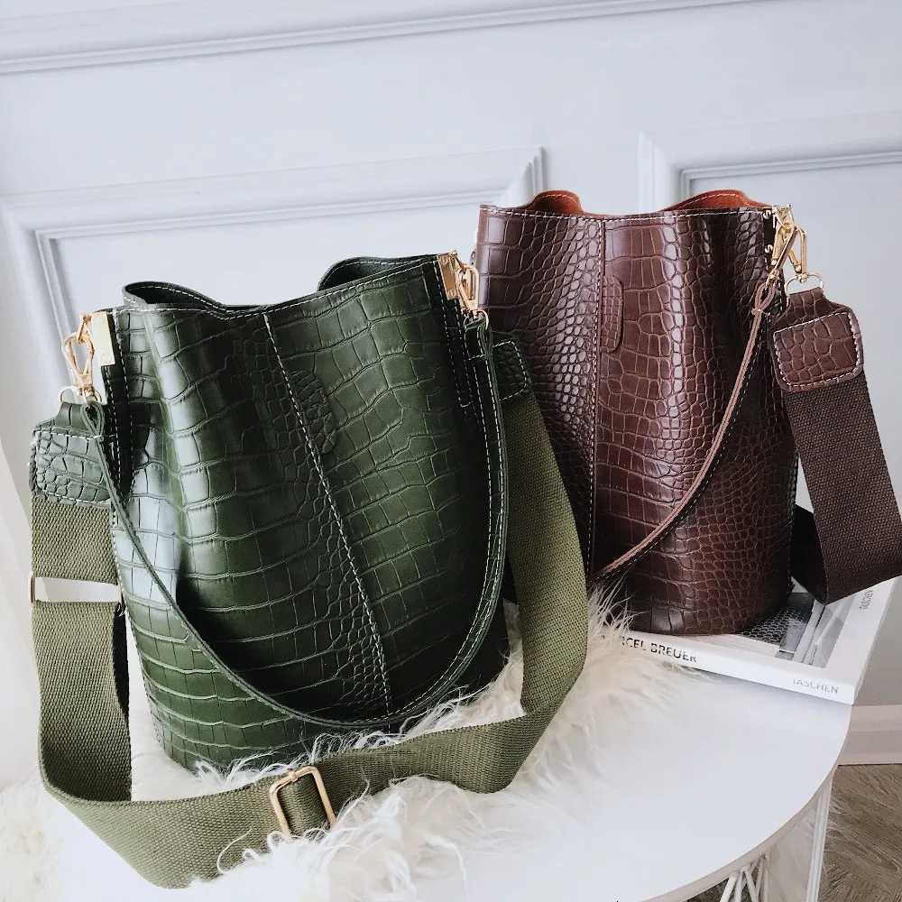 LEFTSIDE Vintage Leather Stone Pattern Crossbody Bags For Women 2025 New Shoulder Bag Fashion Handbags And Purses Bucket Bags Z251024