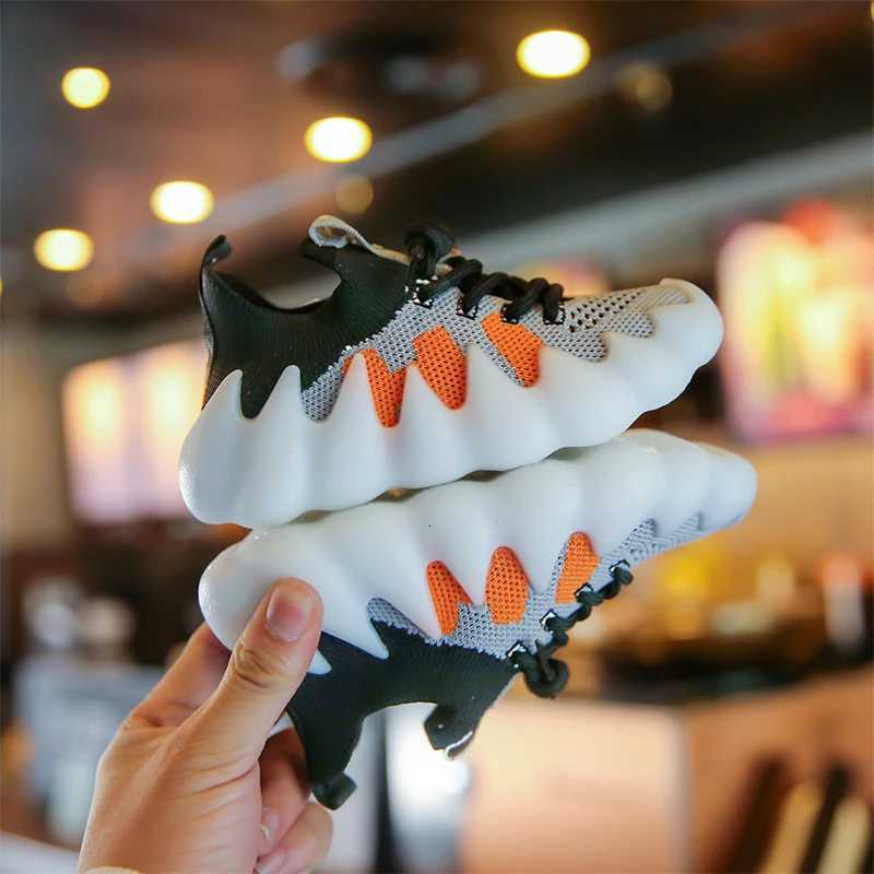 2022 New SpringAutumn Children Unisex Toddler Boys Girls Sneaker Mesh Breathable Fashion Casual Kids Shoes 21 30 C260130