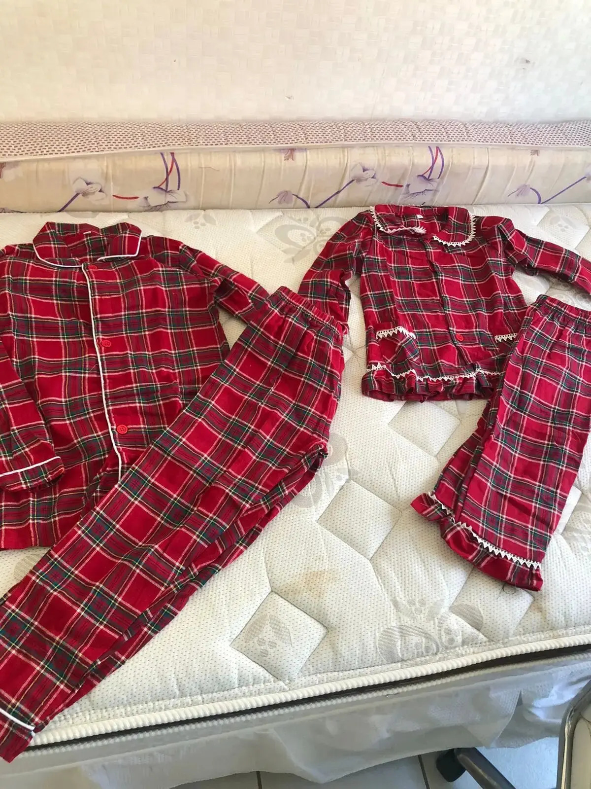 Ruffkids Family Matching Cotton Flannel Plaid Baby Girls Boys Pyjamas Robe Loungewear Sibling Velvet Kids Christmas Pajamas Sets 251023