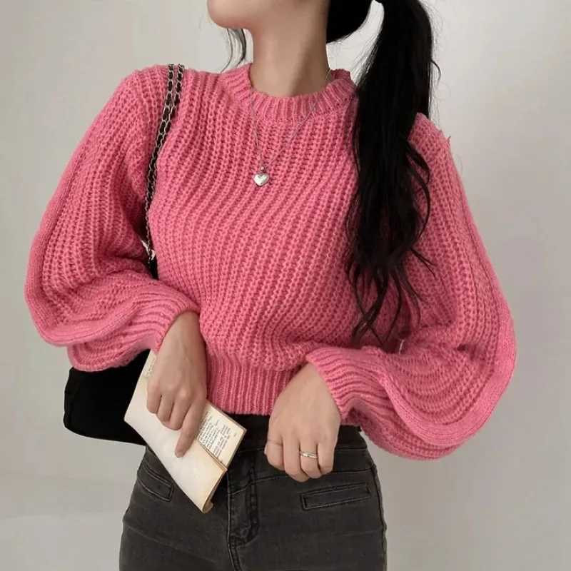 Autumn and Winter Womens Clothing Elegant Short Lantern Sleeve Sweater New Round Neck Pullover Solid Color Slimfit KnitwearT251025
