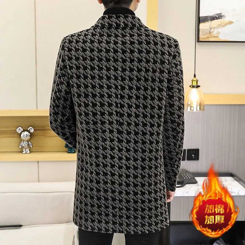 2022 Winter Long Wool Blends Jacket Men Fashion Plaid Casual Business Trench Coat Thicken Warm Slim Social Overcoat Men ClothingT251025