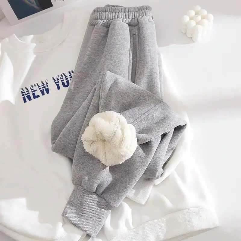 Autumn and Winter Womens Lamb Fleece Sports Pants Loose Plush Thickened Warm and Sanitary Womens PantsT251025