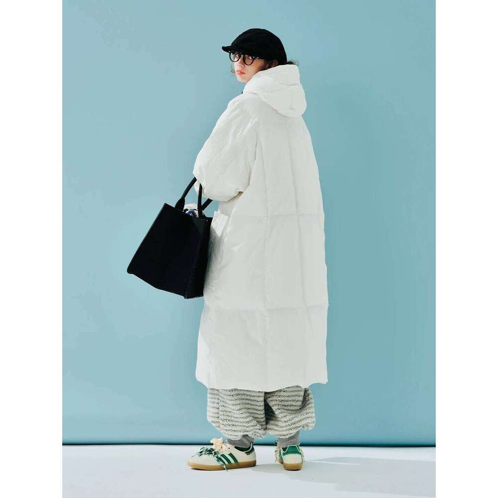 Black Fungus Edge Duck 2025 Women's Winter High-End Long Hooded Down Jacket Coats Designer Women