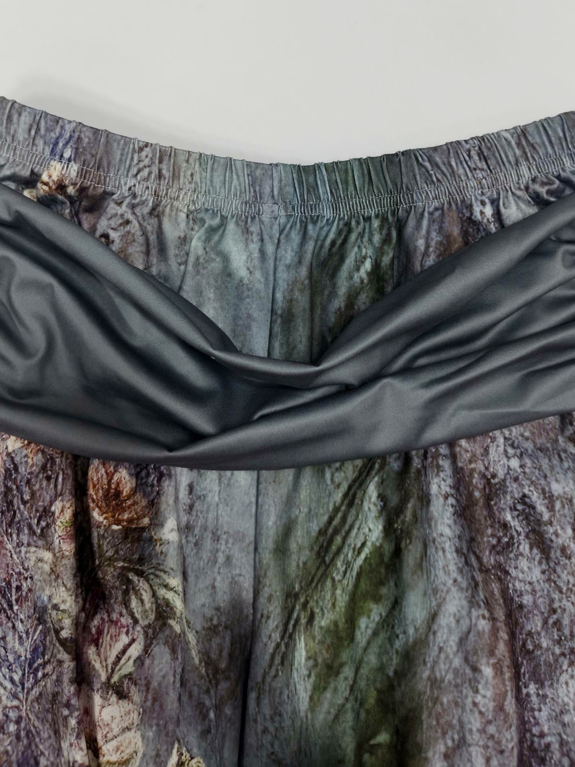 Summer Retro Women's Floral Printed Casual Harem Pants, Milk Silk Small Waist Design Trousers, S-XXL Green---CF53656