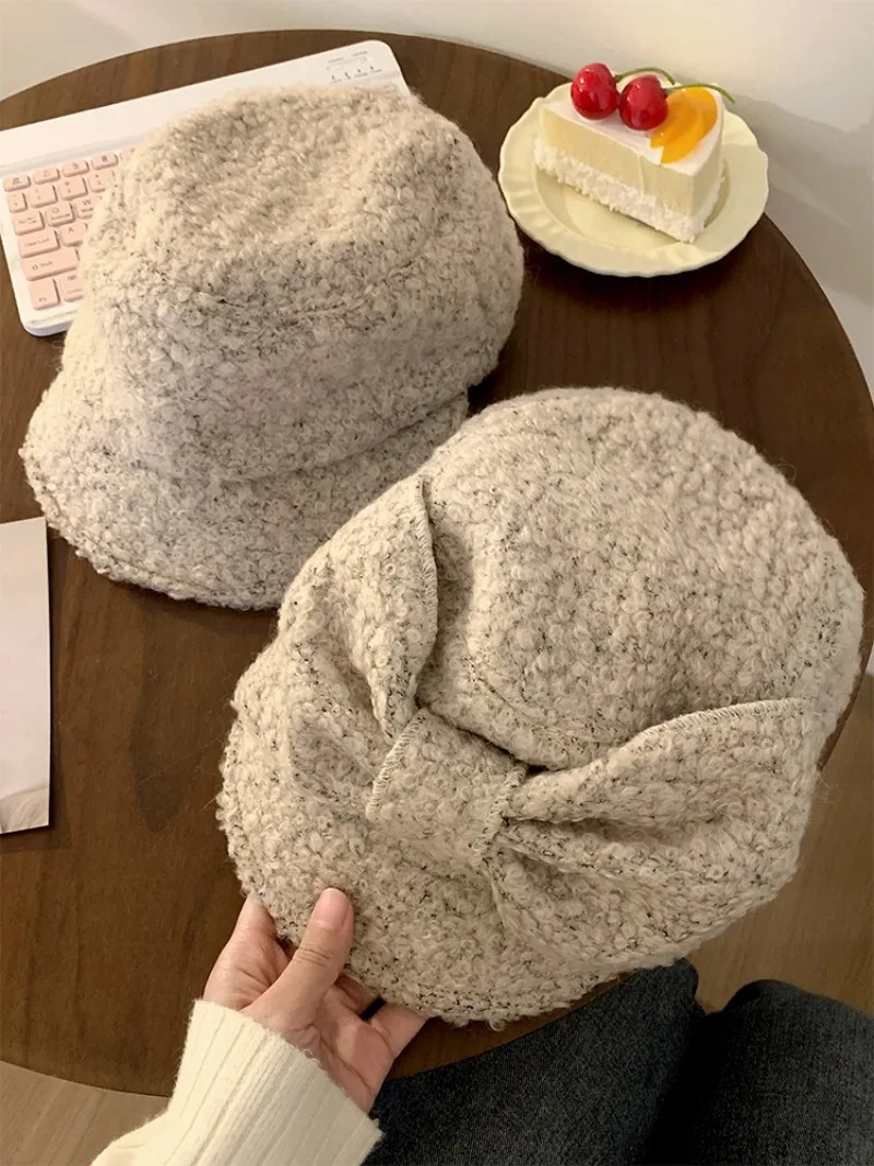 Retro Hat for Women Lamb Fur Bow Tie Flat Top Beret Autumn Winter Face Slimming Wool sboy Caps Casual Sle Youth Fashion 251023