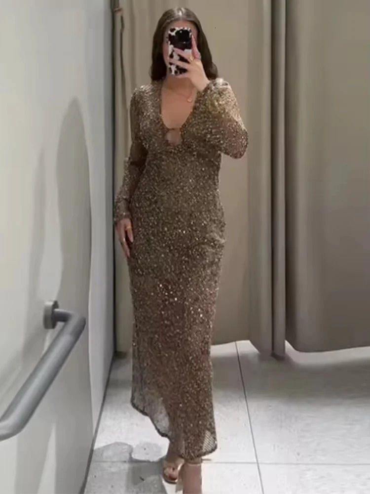 Sexy Sequined Long Pleated Dress Women Deep Vneck Full Sleeve See Through Dresses 2025 Summer Lady Party Evening Dresses 251023
