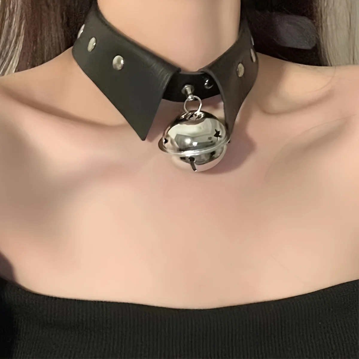 Vintage Gothic Choker Necklace with ORing Bell Y2K Punk Faux Leather Collar for Everyday Party Wear Valentines Gift 251023