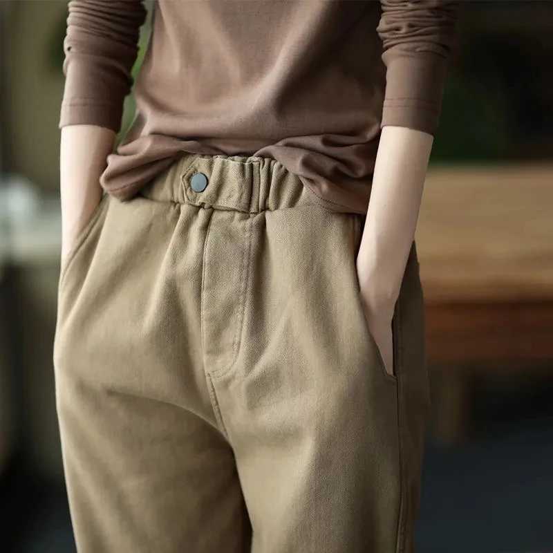 Women Khaki High Waist Plus Velvet Anklelength Pants Winter Casual Thick Warm Harem Trousers Loose Pantalon Cotton SweatpantsT251025